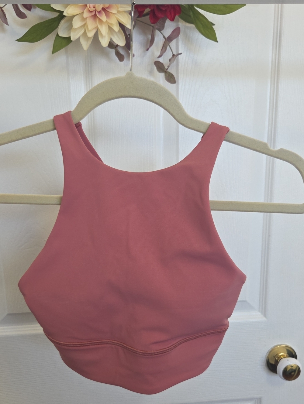 lululemon athletica High-Neck Sports Bra in Dusty Rose Size 4